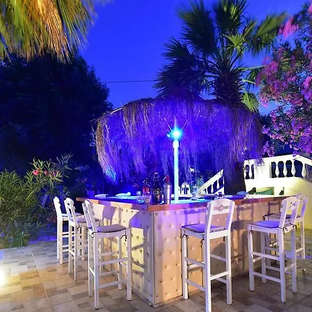 Yalim Hotell Golturkbuku
