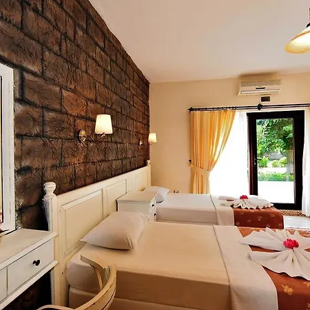 Yalim Hotel Golturkbuku