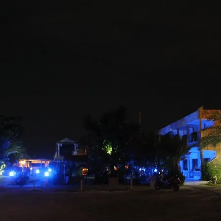 Hotel Yalim *